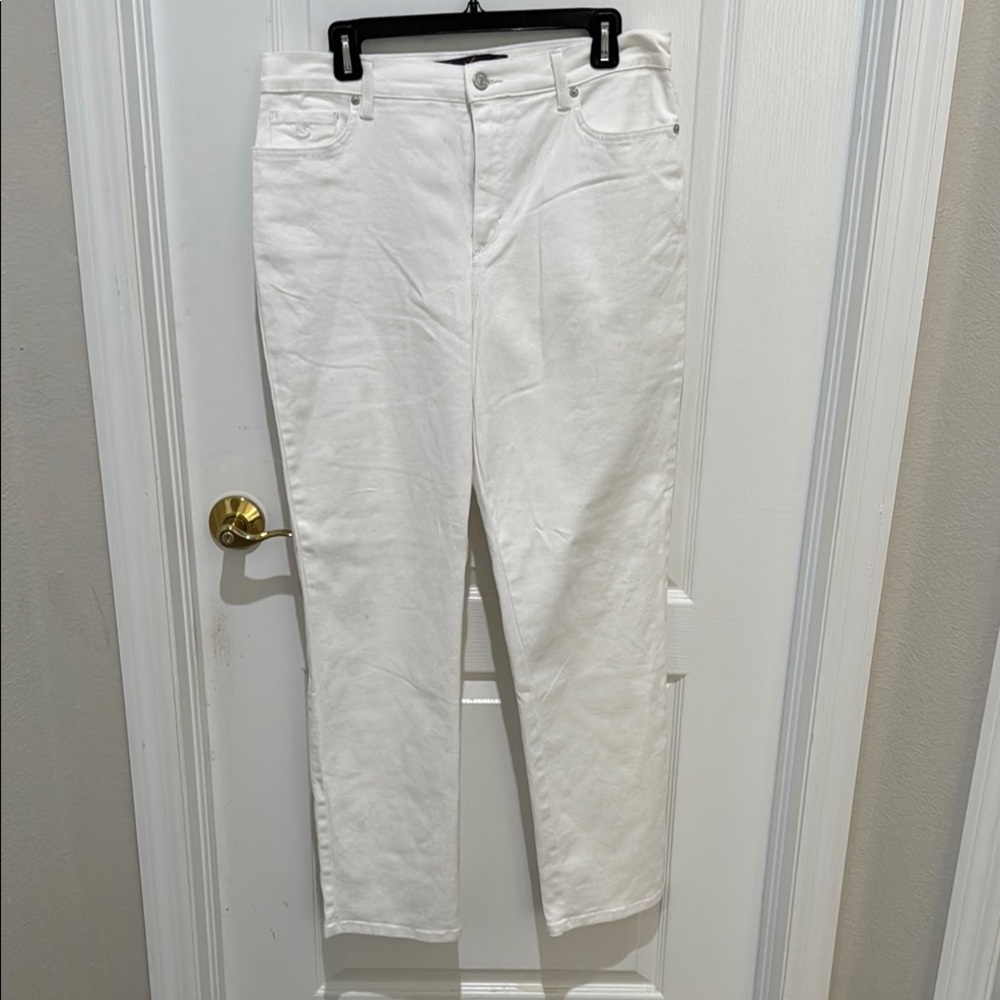 Gloria Vanderbilt White straight leg Jeans